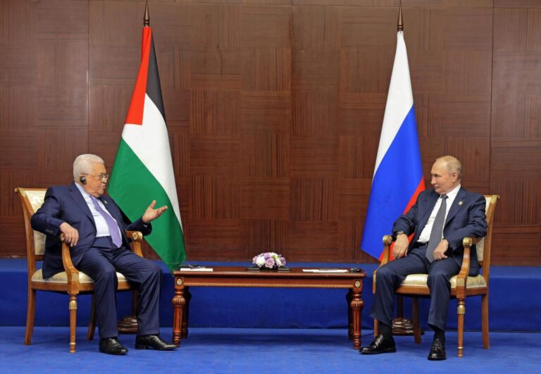 With Putin, Palestinian leader rules out US role as mediator