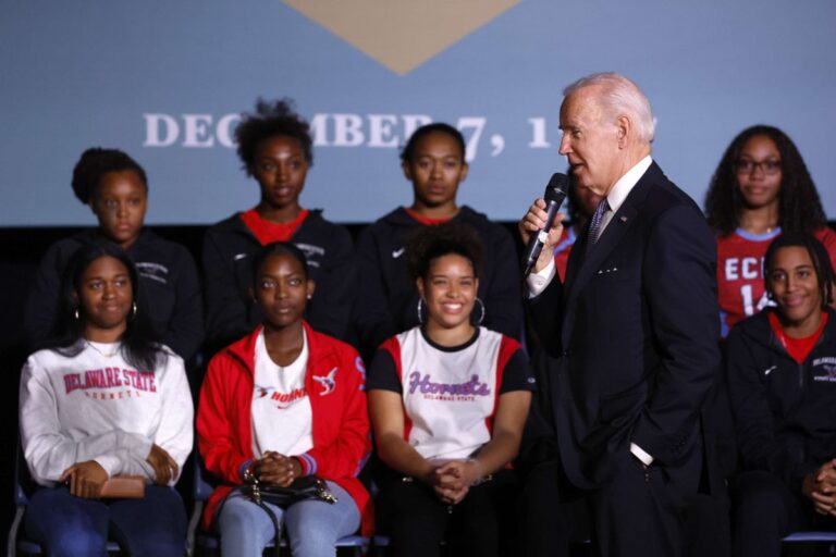 US appeals court temporarily blocks Biden’s student loan forgiveness plan