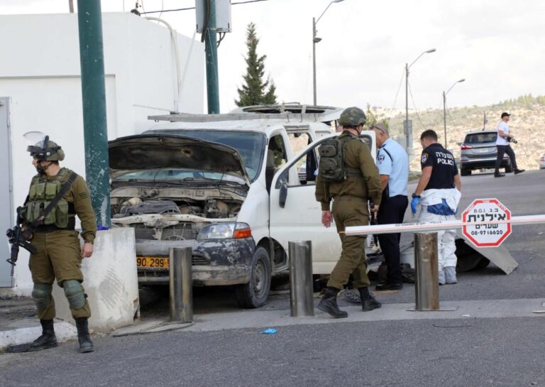 Palestinian killed in West Bank after wounding soldier with car