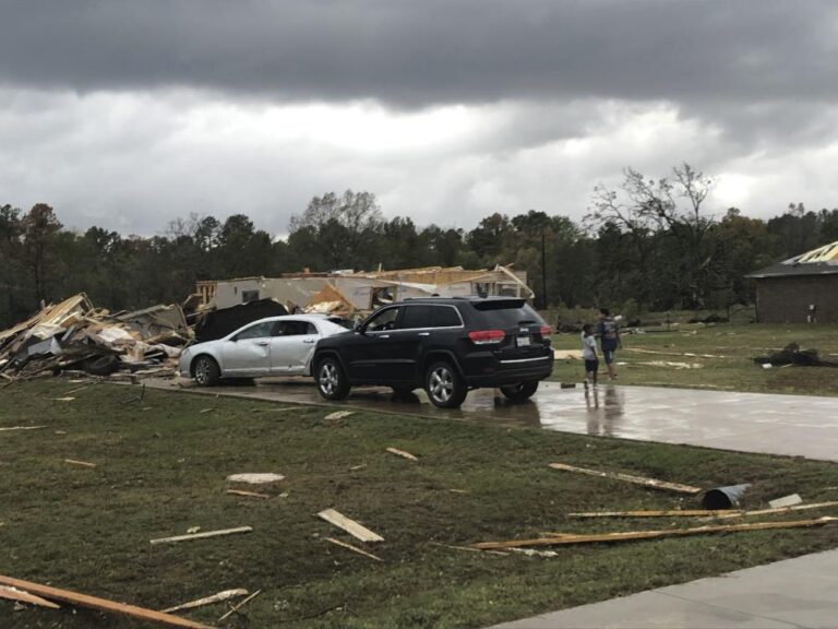 1 dead, dozens hurt as tornadoes hit Texas and Oklahoma