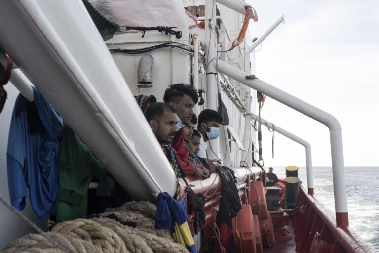 Migrant ship docks in France as row with Italy escalates