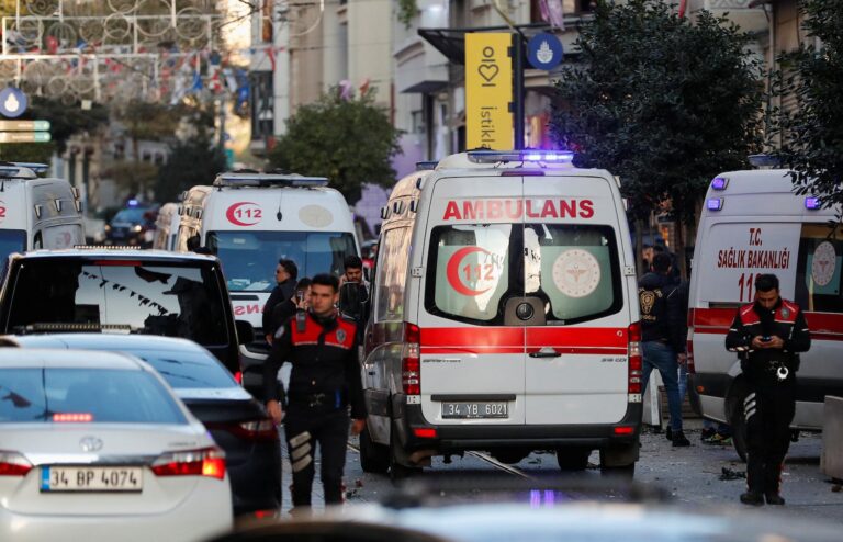 Explosion on Istanbul’s pedestrian avenue; several hurt